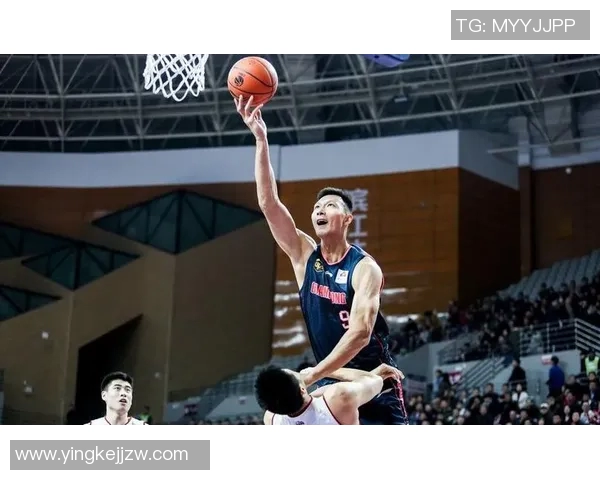 南京篮球队强势领跑锦标赛积分榜总分高达56分展现冠军实力 南京篮球队强势领跑锦标赛积分榜总分高达56分展现冠军实力