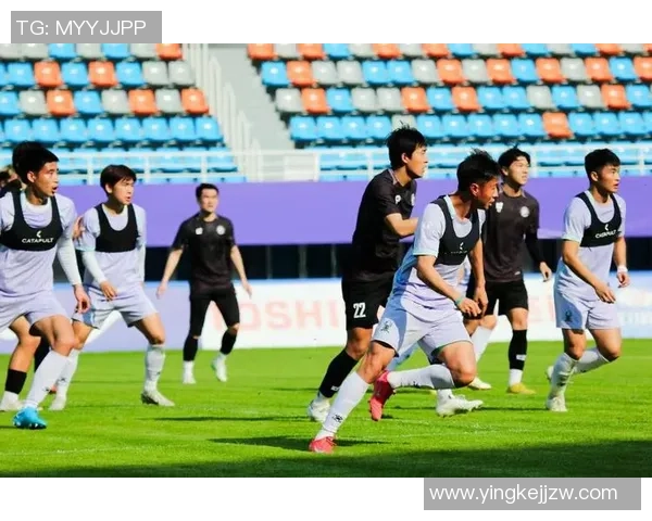 足球热议：杭州足球队的比赛经验争议